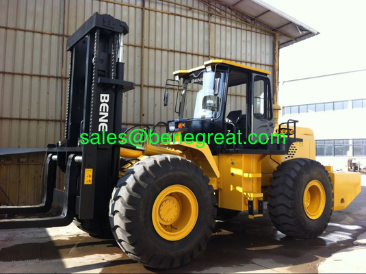 15ton empilhador todo-terreno  Empilhador todo-o-terreno15ton baixo preço поставщик