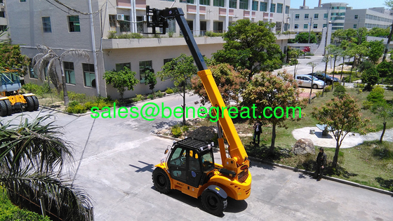 2.5ton to 12ton telehandler 3 ton telescopic forklift 4ton 4X4 WD all terrain forklift поставщик